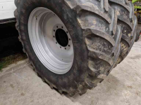 Räder, Reifen, Felgen & Distanzringe  380/105r54  600/65r34   320/105r54