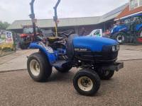 Gartentraktoren New Holland TC 21 d