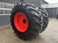 Räder, Reifen, Felgen & Distanzringe Trelleborg 650/85R38 TM900 90%