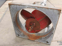 Güllemixer Reck TR-E 400 mestmixer 4 meter mestroerder 70x70 trekkende mixer