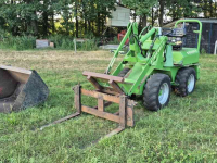 Radlader Striegel 190 dy / a