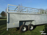 Viehwagen  Veewagen / Veetrailer / Veetransportwagen / Veekar