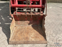 Schlepper / Traktor Massey Ferguson 590-4 met voorlader