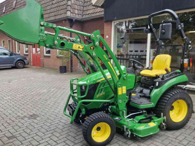 Gartentraktoren John Deere 2026R