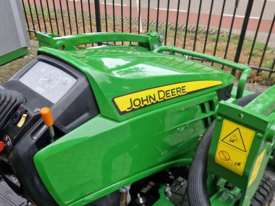 Gartentraktoren John Deere 2026R