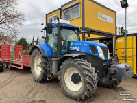 Schlepper / Traktor New Holland TNH T7.220