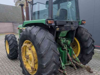 Schlepper / Traktor John Deere 4240 S