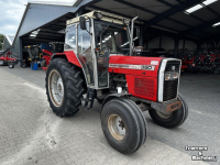 Schlepper / Traktor Massey Ferguson 390