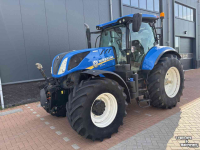 Schlepper / Traktor New Holland T7.270 Auto Command