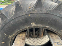 Räder, Reifen, Felgen & Distanzringe Taurus 16.9R30 demo eenling