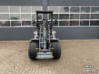 Radlader Giant G 2700 HD Kniklader