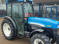 Schlepper / Traktor New Holland TN75VA