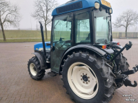 Schlepper / Traktor New Holland TN75VA