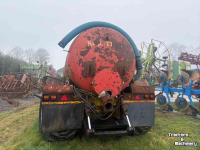 Gülletankwagen / Güllefässer  Mesttank / Vacuumtank / Giertank