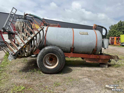 Gülletankwagen / Güllefässer  5m3