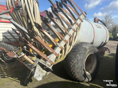 Gülletankwagen / Güllefässer  5m3
