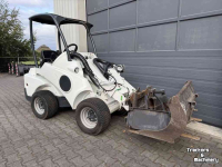 Radlader Avant 523