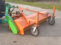 Kehrmaschine Holaras 220