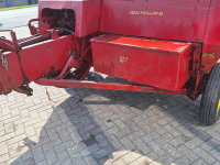 Pressen New Holland 268 kleinpakkenpers