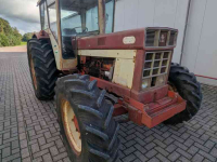 Schlepper / Traktor International 946