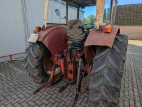 Schlepper / Traktor International 946