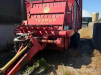 Lade- und Dosierwagen Taarup 1030