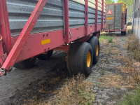 Lade- und Dosierwagen Taarup 1030