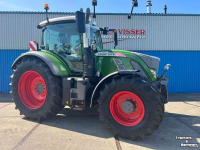 Schlepper / Traktor Fendt 724 ProfiPlus FH+PTO+GPS