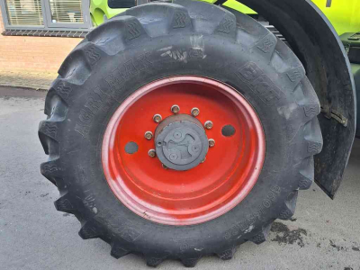 Schlepper / Traktor Claas Arion 630
