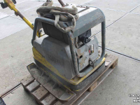 Vibrationplatten Wacker DPU6055 trilplaat met Hatz 1D81S dieselmotor trilblok (staat DPU6555 op)