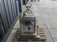 Vibrationplatten Wacker DPU6055 trilplaat met Hatz 1D81S dieselmotor trilblok (staat DPU6555 op)