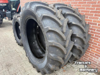 Räder, Reifen, Felgen & Distanzringe Vredestein Vredestein 540/65R38 en 440/65R28 Banden