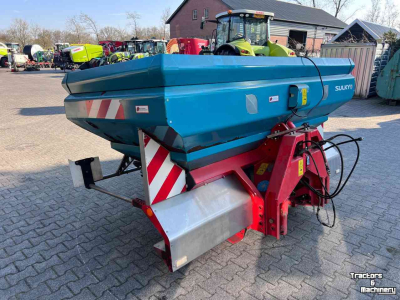 Düngerstreuer Sulky X44 strooier