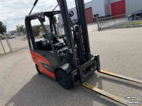 Gabelstapler Linde E25 enkel 238 uur!!!!