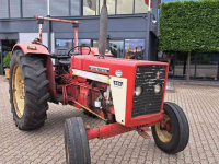 Schlepper / Traktor International 624