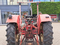 Schlepper / Traktor International 624