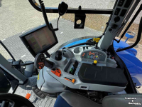 Schlepper / Traktor New Holland T7.225AC vario Stage V  Full options GPS RTK Lucht Hydr rem