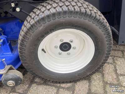 Aufsitzrasenmäher Iseki SXG 323+