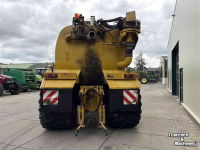 Selbstfahrende Gülletankwagen Challenger Terragator TG8133 Mesttrike Brandschade