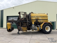Stalldungstreuer Challenger Challenger Terragator TG8133