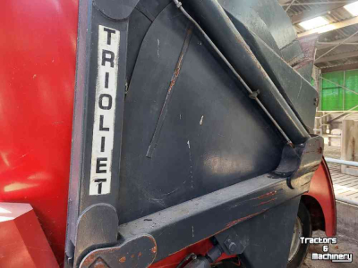 Selbstladender Futterverteilwagen Trioliet MS1000