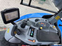 Schlepper / Traktor New Holland T7.220 PC