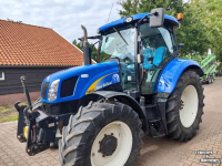 Schlepper / Traktor New Holland T 6020 Elite