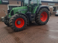 Schlepper / Traktor Fendt 716 COM3
