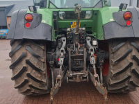 Schlepper / Traktor Fendt 716 COM3