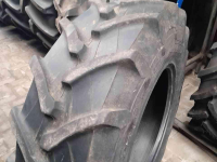 Räder, Reifen, Felgen & Distanzringe Pirelli banden 380/85R24