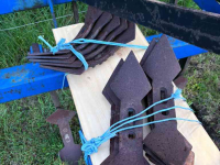 Grubber  Vaste tand cultivator 3 rijer