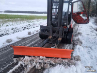 Schneeräumgeräte ATMP sneeuwschuiver lepelsteek
