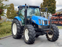 Schlepper / Traktor New Holland T6020 Plus