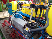 Grubber Zibo FC 300 frontcultivator met spuitopbouw